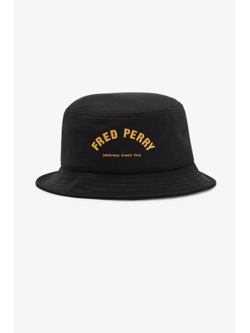 FRED PERRY ARCH BRANDED BUCKET HAT