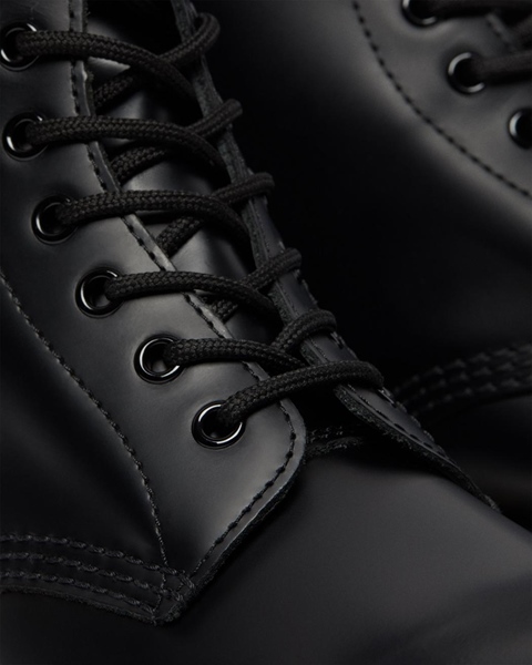 DR.MARTENS 8 EYE 1460 BLACK SMOOTH