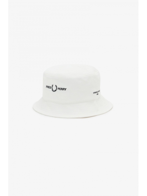 FRED PERRY BRANDED TWILLBUCKET HAT