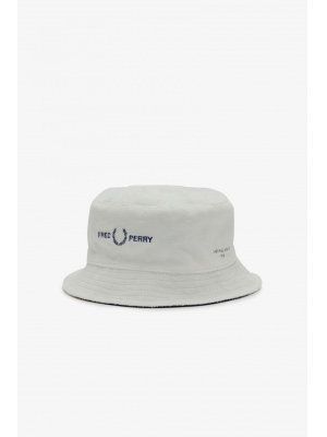 FRED PERRY REVERSIBLE BUCKET HAT