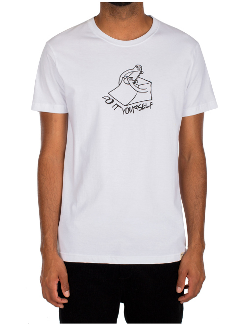IRIEDAILY DIY T SHIRT
