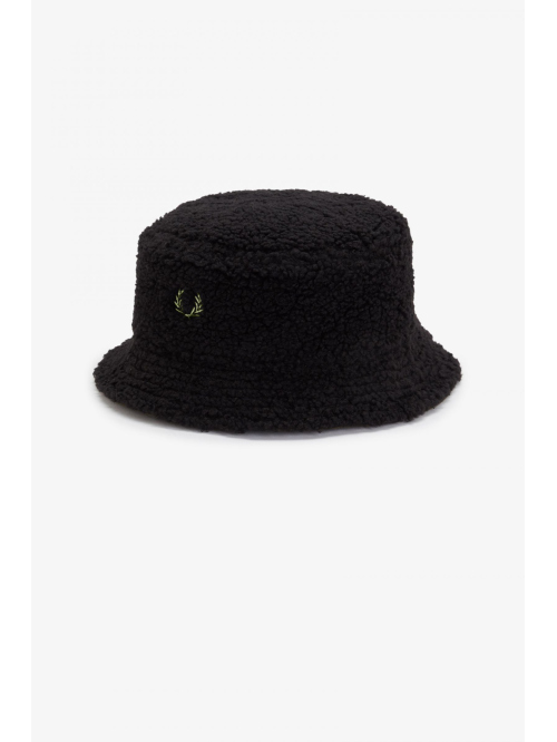 FRED PERRY REVERSIBLE BORG FLEECE BUCKET