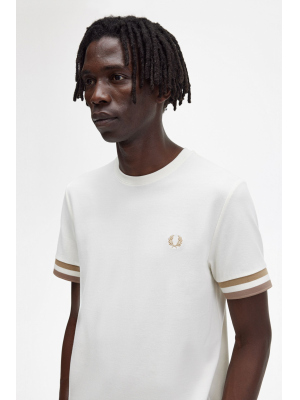 FRED PERRY BOLD TIPPED PIQUE T SHIRT